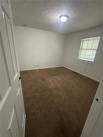 4931 Sugar Creek Drive, Sugar Hill, GA 30518