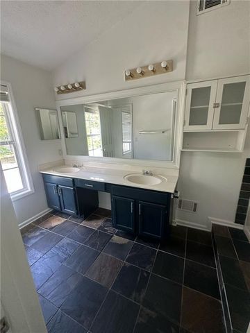 4931 Sugar Creek Drive, Sugar Hill, GA 30518