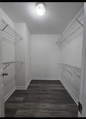 4931 Sugar Creek Drive, Sugar Hill, GA 30518