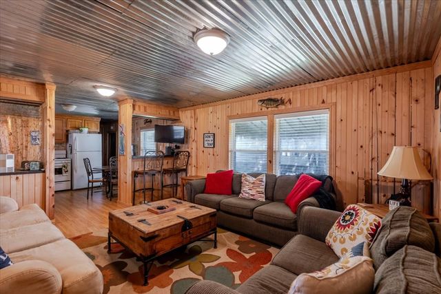 2334 Sanbar Road 71, Possum Kingdom Lake, TX 76449