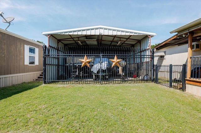 2334 Sanbar Road 71, Possum Kingdom Lake, TX 76449