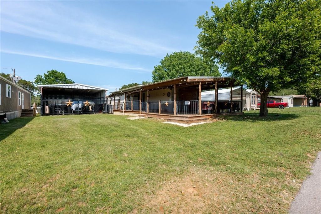 2334 Sanbar Road 71, Possum Kingdom Lake, TX 76449