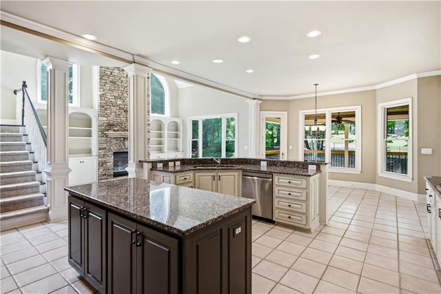 2115 Tee Drive, Braselton, GA 30517