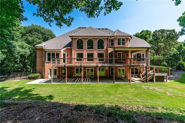 2115 Tee Drive, Braselton, GA 30517