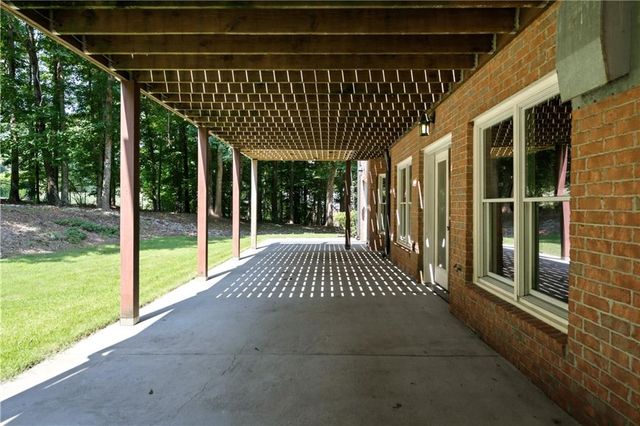 2115 Tee Drive, Braselton, GA 30517