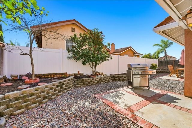 4 Via Violeta, Rancho Santa Margarita, CA 92688
