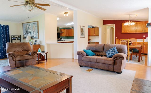 320 Hubs Rec Road, Belhaven, NC 27810