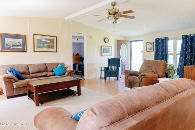 320 Hubs Rec Road, Belhaven, NC 27810
