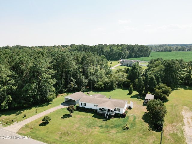 320 Hubs Rec Road, Belhaven, NC 27810