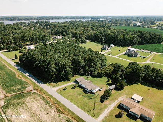 320 Hubs Rec Road, Belhaven, NC 27810