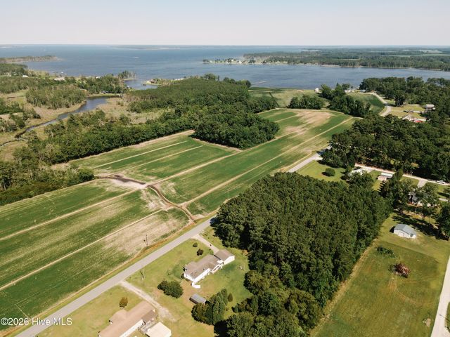 320 Hubs Rec Road, Belhaven, NC 27810