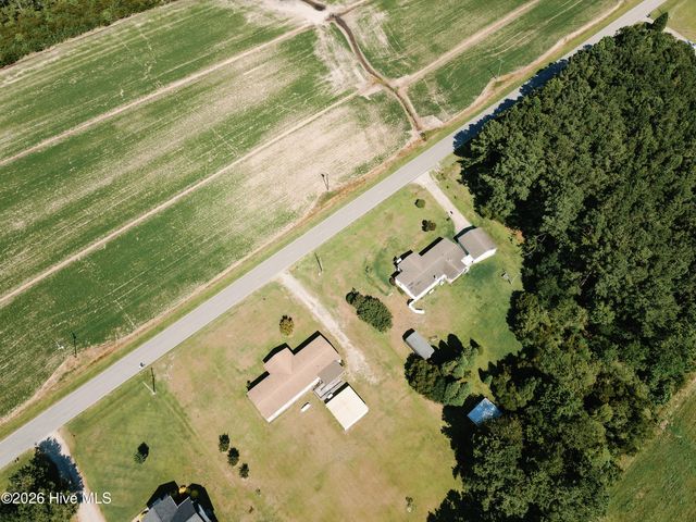 320 Hubs Rec Road, Belhaven, NC 27810