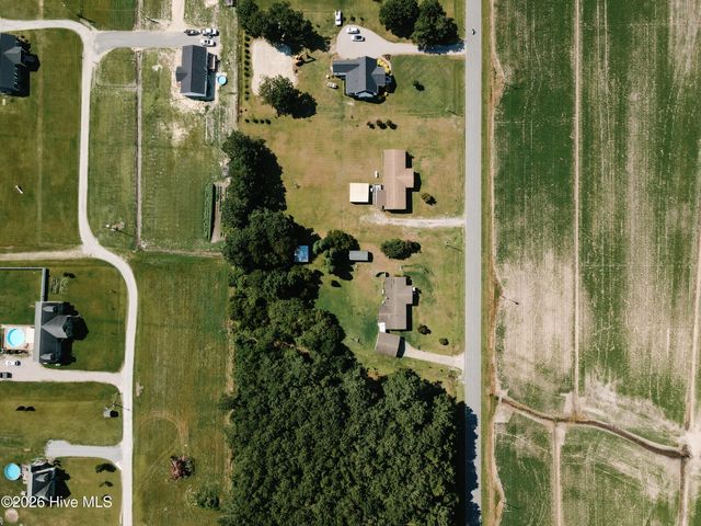 320 Hubs Rec Road, Belhaven, NC 27810