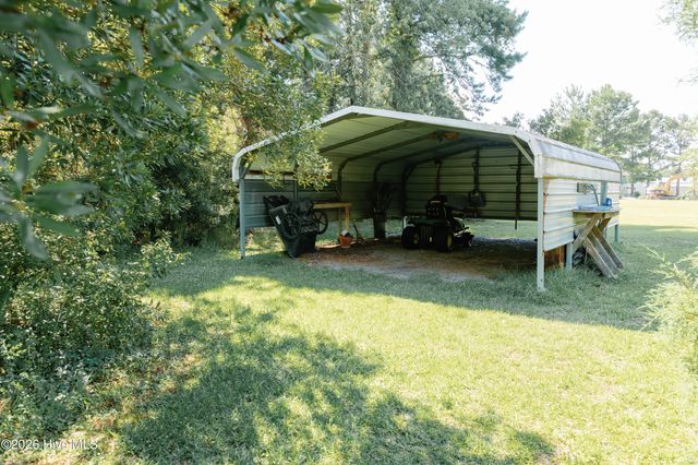 320 Hubs Rec Road, Belhaven, NC 27810