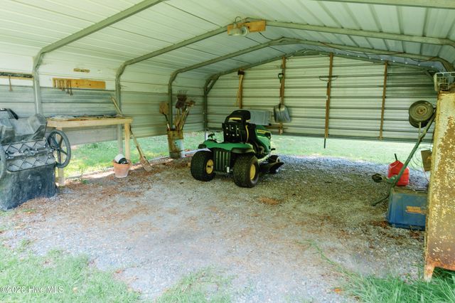320 Hubs Rec Road, Belhaven, NC 27810