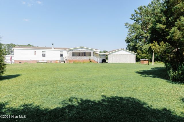 320 Hubs Rec Road, Belhaven, NC 27810
