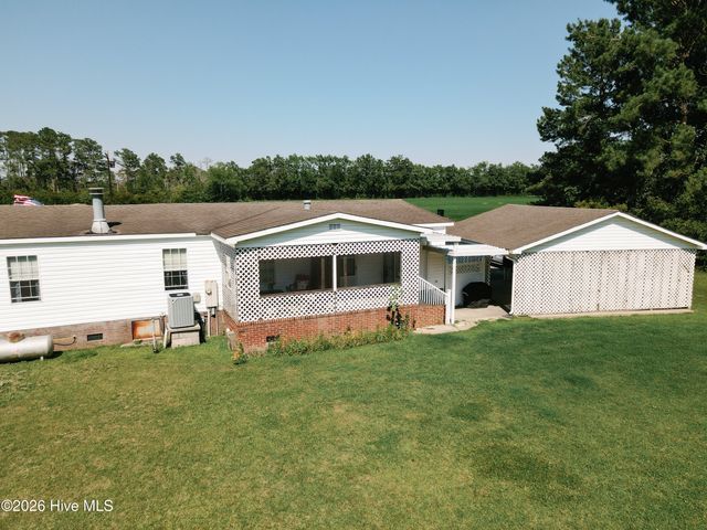 320 Hubs Rec Road, Belhaven, NC 27810