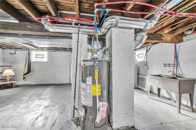 4246 E 116th Street, Cleveland, OH 44105