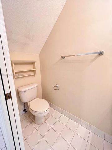 5707 NW 114th Court 107, Doral, FL 33178