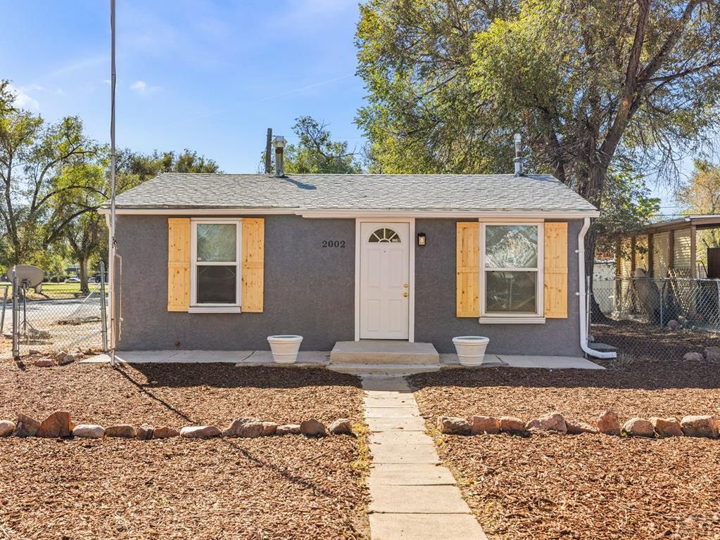 2002 W 15th St, Pueblo, CO 81003