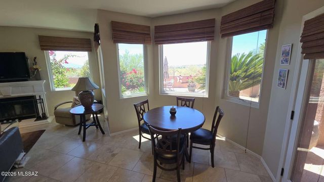 10255 N Carristo Drive, Tucson, AZ 85737