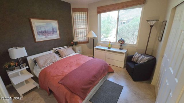 10255 N Carristo Drive, Tucson, AZ 85737