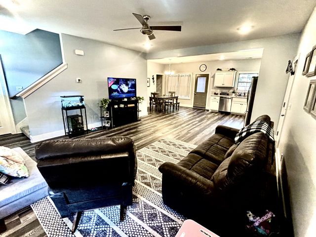 107 Grass Land St, Manchester, TN 37355