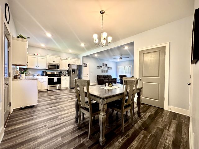 107 Grass Land St, Manchester, TN 37355