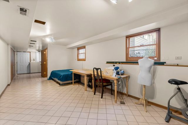 3712 S 52nd Court, Cicero, IL 60804