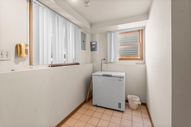 3712 S 52nd Court, Cicero, IL 60804