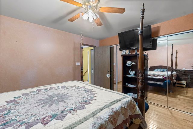 3712 S 52nd Court, Cicero, IL 60804