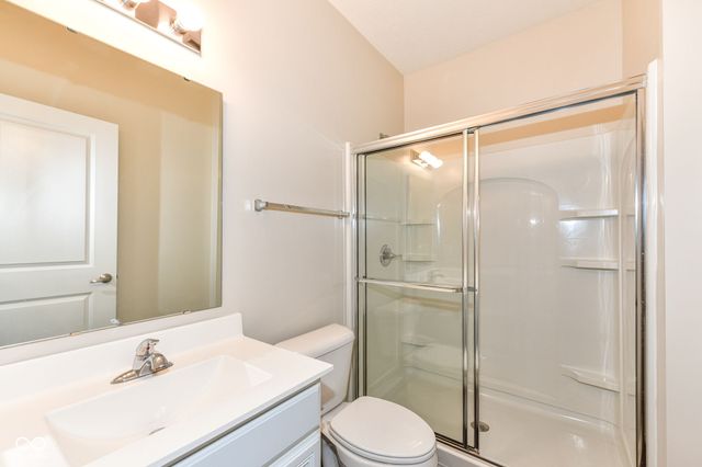 5825 Sheffield Lane, Whitestown, IN 46075