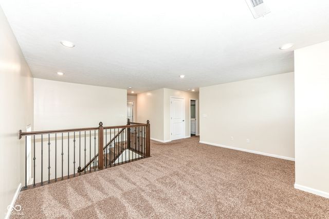 5825 Sheffield Lane, Whitestown, IN 46075