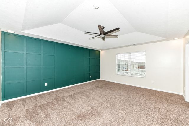 5825 Sheffield Lane, Whitestown, IN 46075