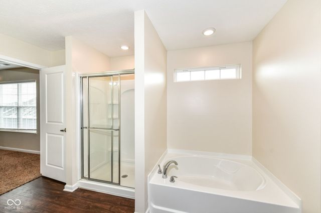 5825 Sheffield Lane, Whitestown, IN 46075