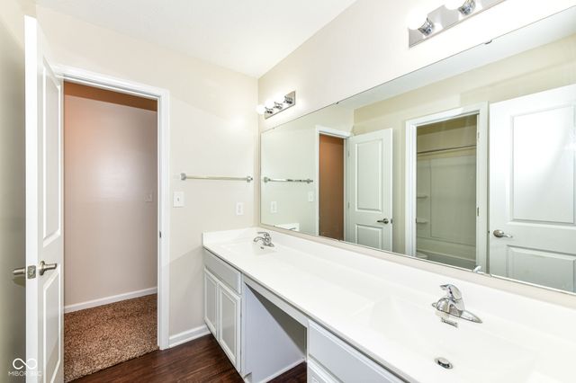 5825 Sheffield Lane, Whitestown, IN 46075