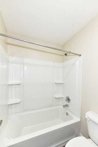 5825 Sheffield Lane, Whitestown, IN 46075