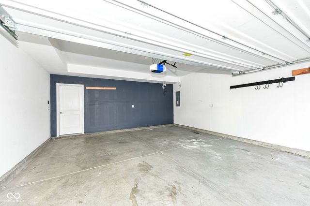 5825 Sheffield Lane, Whitestown, IN 46075