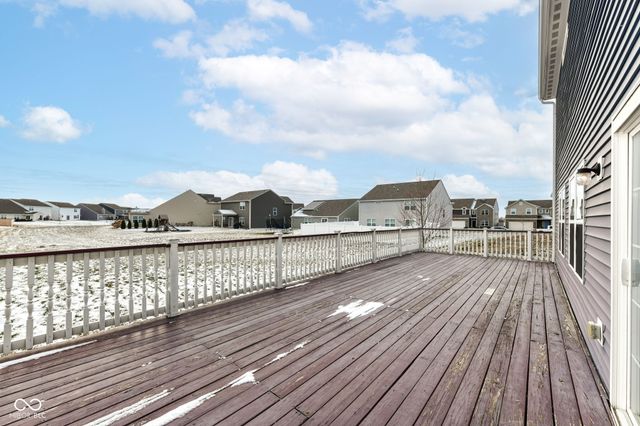 5825 Sheffield Lane, Whitestown, IN 46075