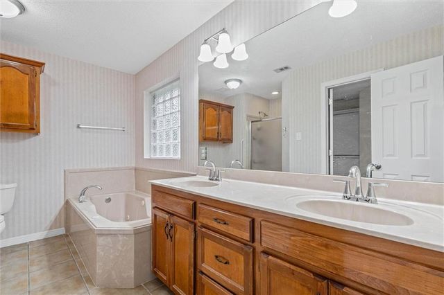 1103 Hillcrest Crossing E, Mobile, AL 36695