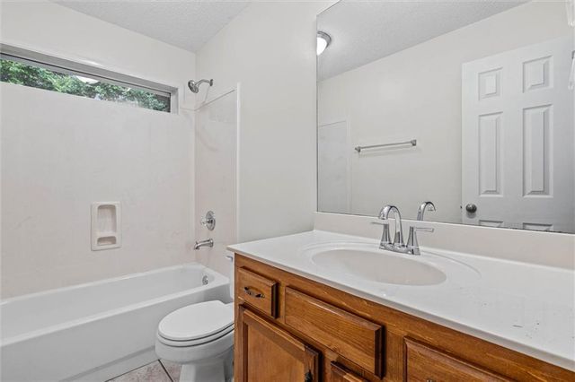 1103 Hillcrest Crossing E, Mobile, AL 36695