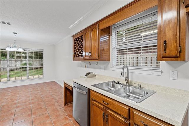1103 Hillcrest Crossing E, Mobile, AL 36695