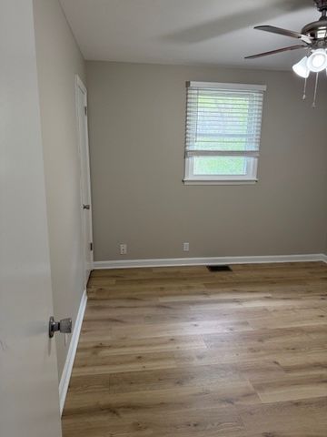 3540 Albee Dr, Hermitage, TN 37076