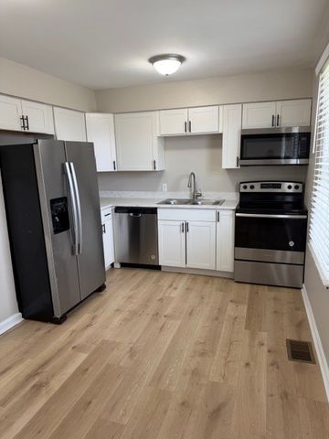 3540 Albee Dr, Hermitage, TN 37076