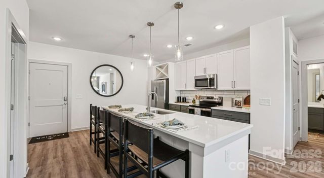 9414 Mallard Creek Road Drake, Charlotte, NC 28262