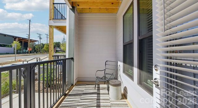 9414 Mallard Creek Road Drake, Charlotte, NC 28262