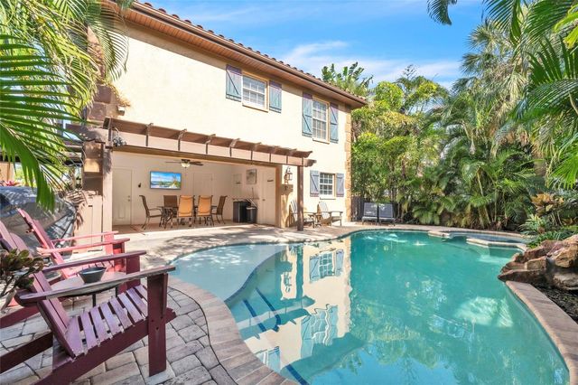 517 42ND STREET, Holmes Beach, FL 34217