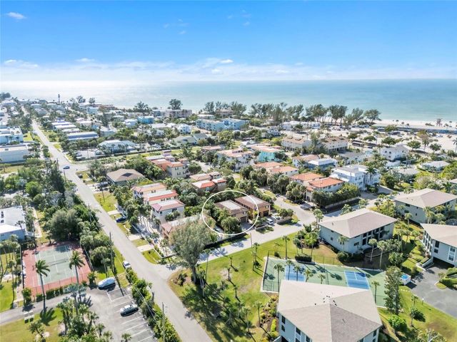 517 42ND STREET, Holmes Beach, FL 34217