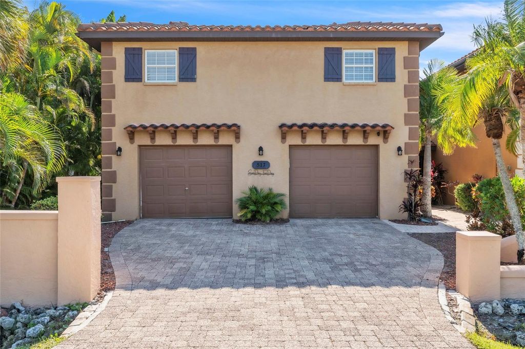 517 42ND STREET, Holmes Beach, FL 34217