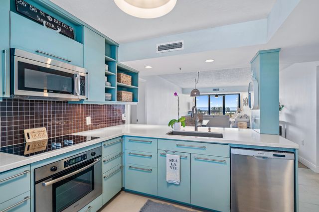 101 S Seas Drive 406, Jupiter, FL 33477